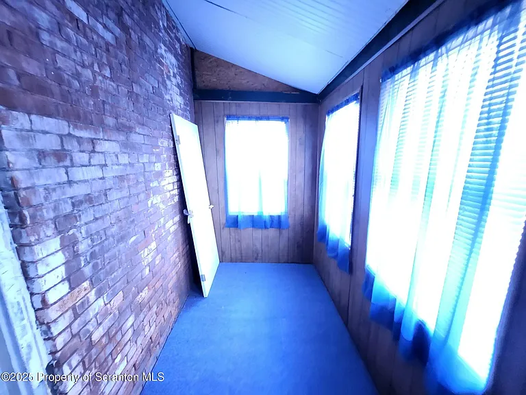 98 N Franklin St #2 — Photo 22