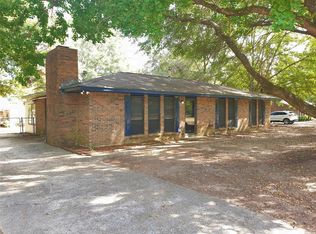 34 2nd St, Wetumpka, AL 36092