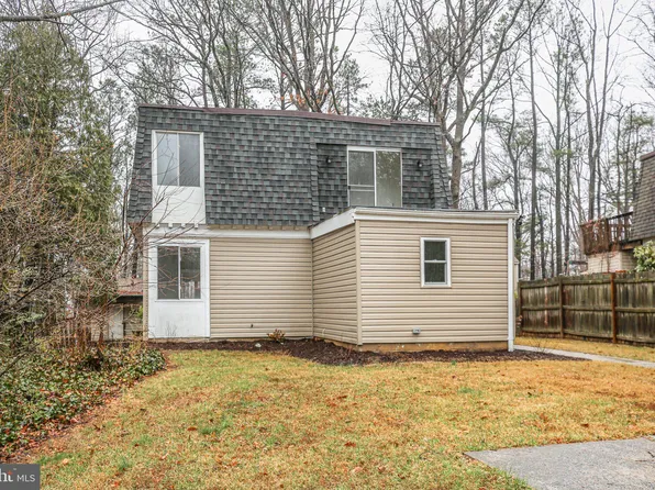 2306 Kingsbury Ln, Woodbridge, VA 22192