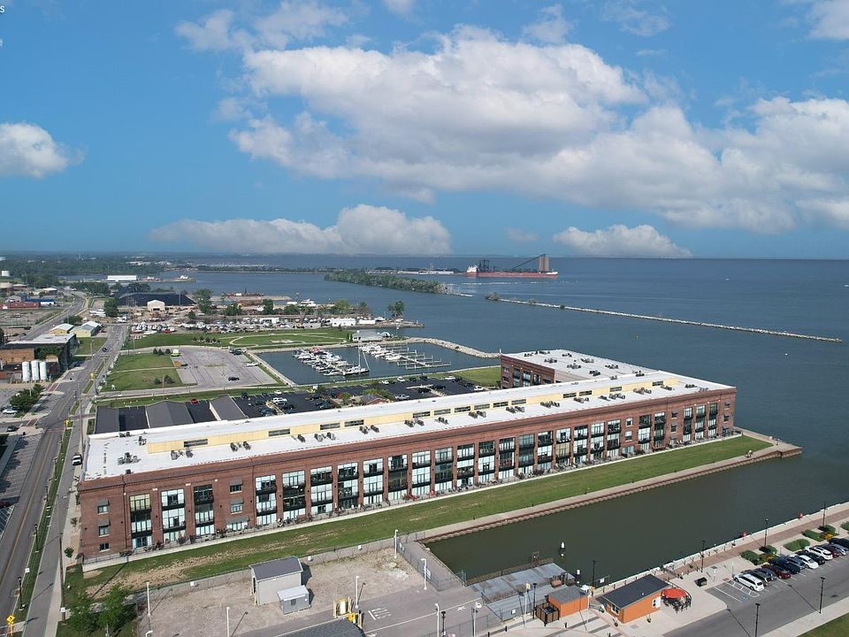 1st image of 401 W Shoreline Dr Unit 341