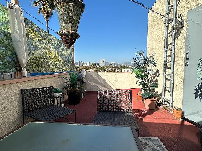 1422 Hi Point St #104 — Photo 7
