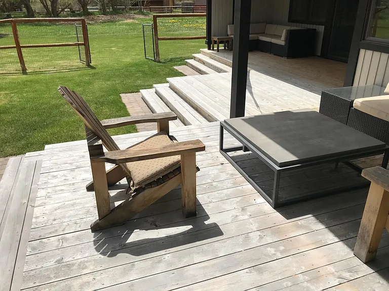 South deck