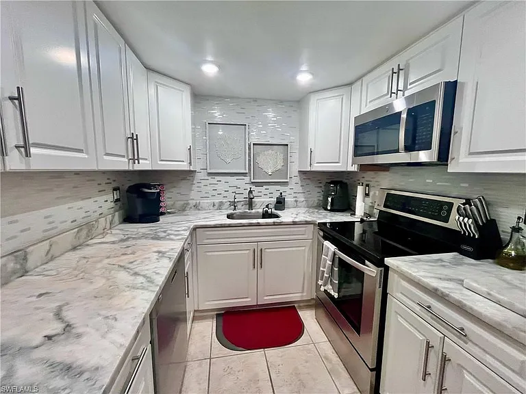 159 Teryl Rd #2 — Photo 10