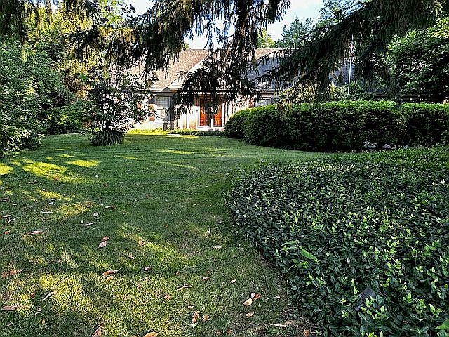 1st image of 3418 Woodstock Cir #3418
