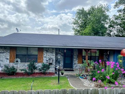 219 Lockhart St, Pittsburg, TX, 75686