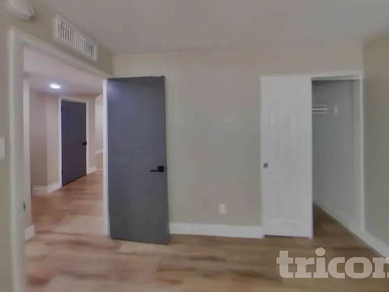 4820 W Hayward Ave — Photo 10