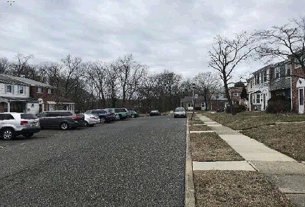 2nd image of 26 Fireside Ct