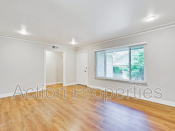 5th image of 681 Harvard Ave