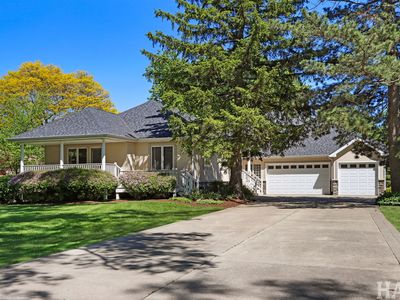 225 Spruce Rd, Northbrook, IL, 60062