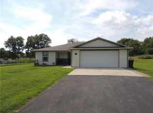 130 NW 181st Rd, Warrensburg, MO 64093