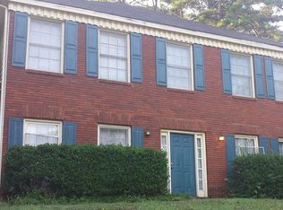 6994 Windstone Ln, Stone Mountain, GA 30087