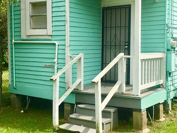 3rd image of 4120 Avenue M