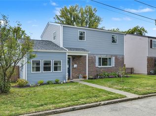 409 McKim St, Zelienople, PA 16063