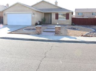 11808 Fern Pine St, Victorville, CA 92392