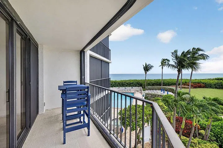 9650 S Ocean Dr #210