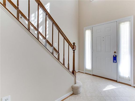 5th image of 8136 Tall Timber Dr