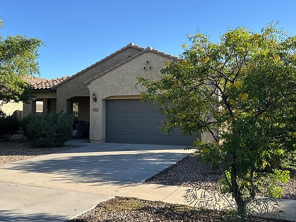 2nd image of 3113 E Chisum Ln