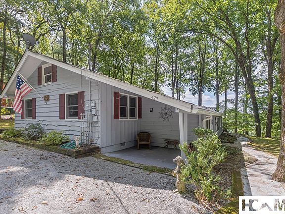 2nd image of 420 Highlands View Road