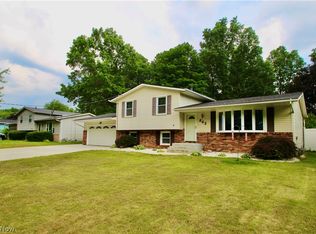 362 Moore Rd, Akron, OH 44319