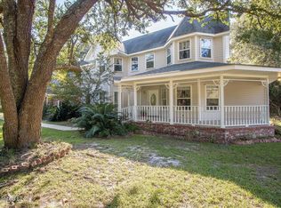 22465 Heritage Dr, Pass Christian, MS 39571