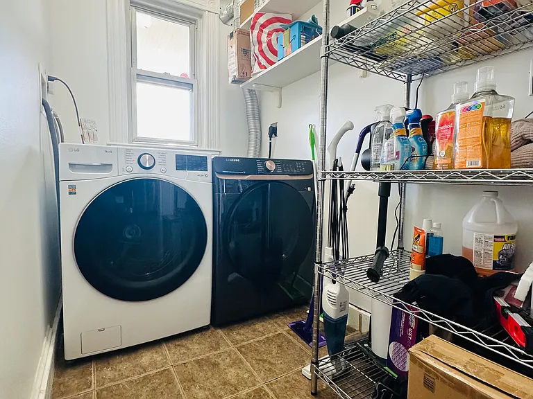 20 Dalrymple St #3 — Photo 6