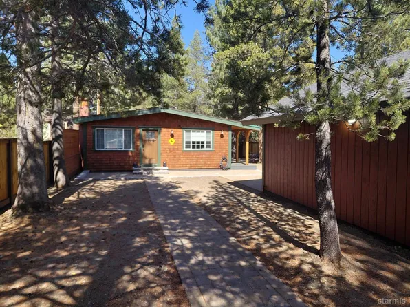 1057 Mohawk St, South Lake Tahoe, CA 96150