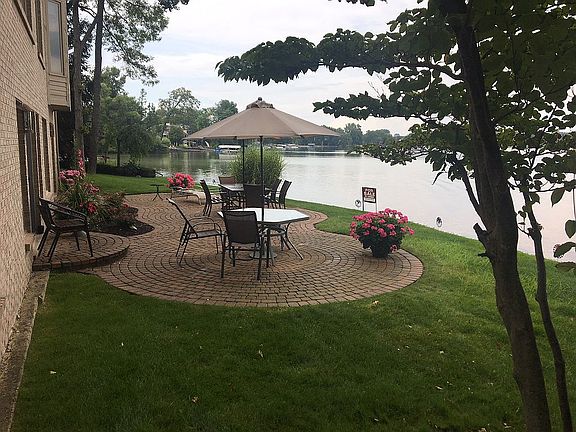 4th image of 2734 Browning Dr