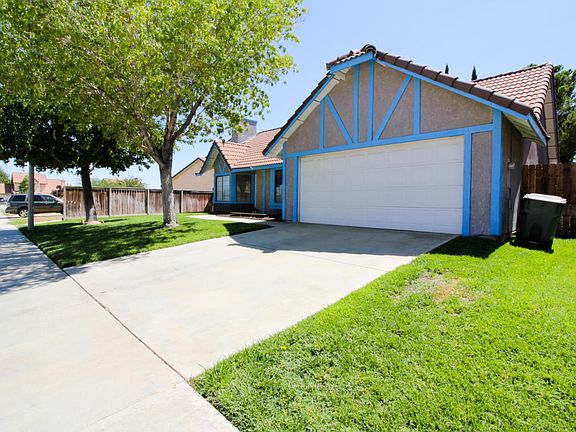 5th image of 37222 Bunker Ct