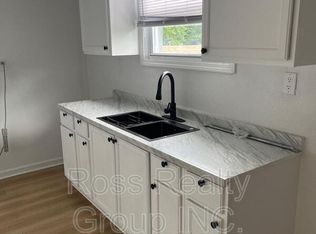 653 Oswald St, Toledo, OH 43605