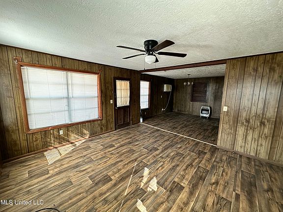 5th image of 2413 S Little River Rd