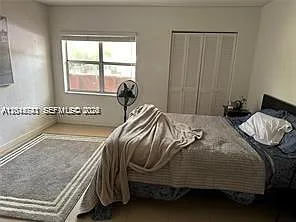 1205 Mariposa Ave #212 — Photo 10