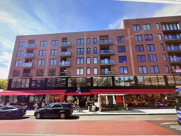 42-80 Main St #5E, Flushing, NY 11355