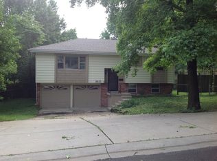 5523 Perry Ln, Merriam, KS 66203