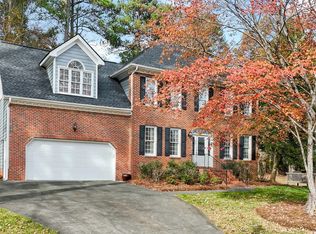 5504 Orchid Hill Dr, Raleigh, NC 27613