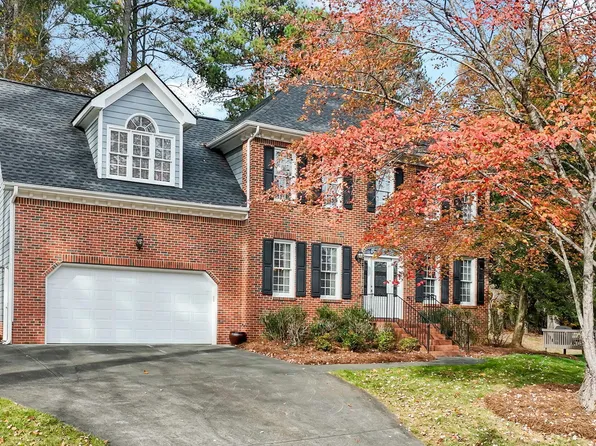 5504 Orchid Hill Dr, Raleigh, NC 27613