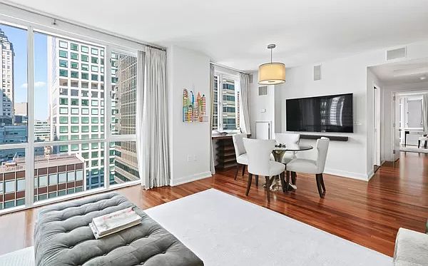 1st image of 60 E 55th St APT 31A