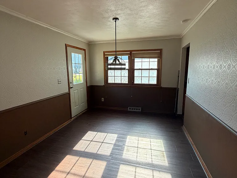 4131 Fillmore Ln — Photo 4