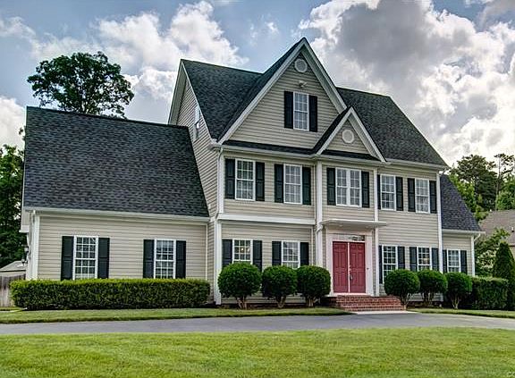 3rd image of 9212 Gayton Oaks Ct