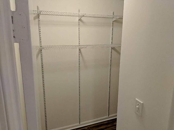 Walk-in closet