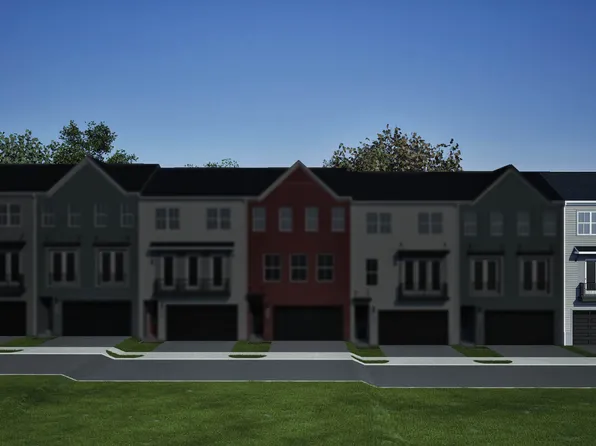 9724 Monarch Rd, Manassas, VA 20110