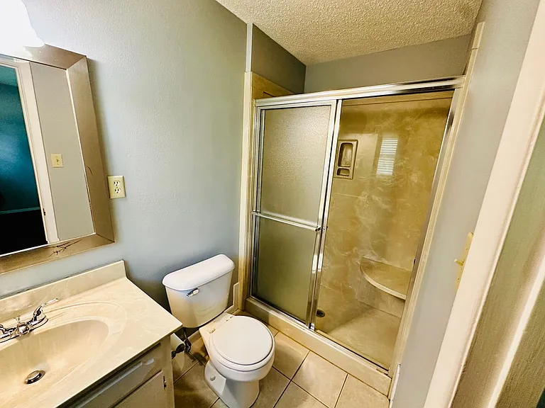 414 Newcomb Cv — Photo 8