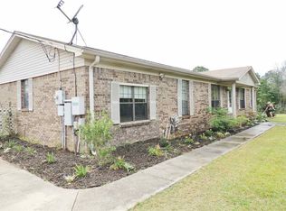 4381 Chestnut Rd, Molino, FL 32577