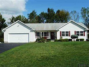 1st image of 17 Mallard Dr