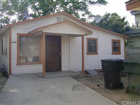 3rd image of 131 S Moore Ave