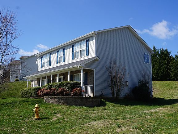 3rd image of 7313 Jenkins Creek Dr