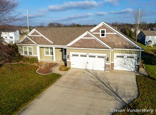 13006 Sweetbriar Dr, Grand Haven, MI 49417