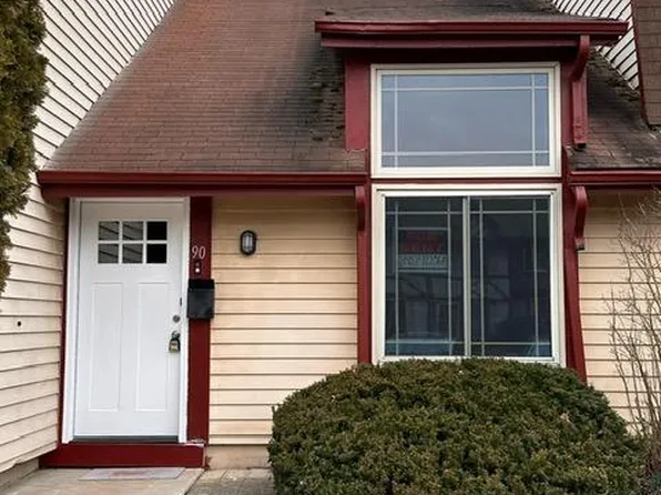 90 Chelsea Cir, Clementon, NJ 08021