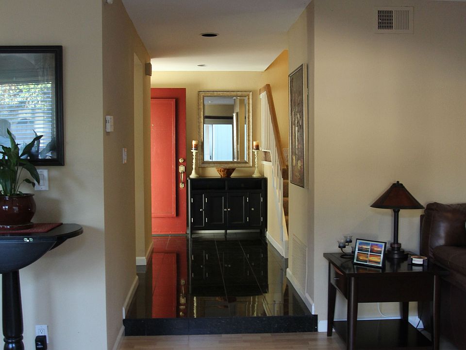 1st image of 7117 Arbeau Dr