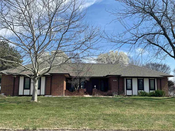 838 N Stagecoach St, Wichita, KS 67230