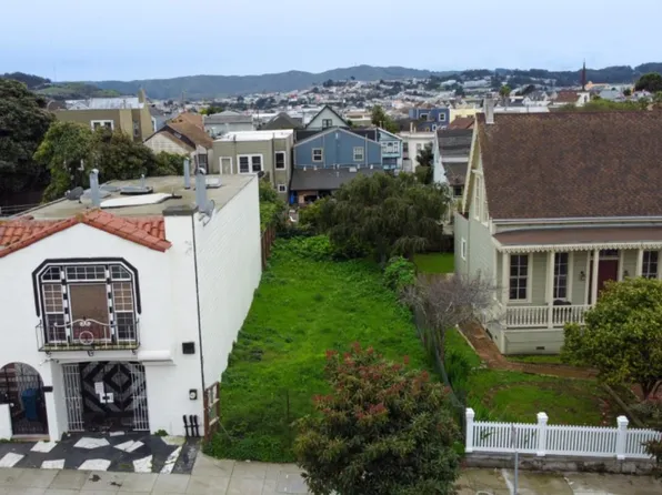 1539 Oakdale Ave, San Francisco, CA 94124